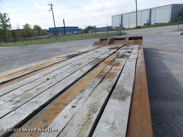 image for item DB1444 1999 Eager Beaver 50GSL lowboy equipment trailer