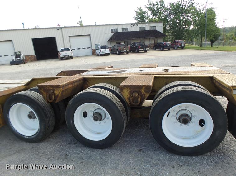 image for item DB1444 1999 Eager Beaver 50GSL lowboy equipment trailer