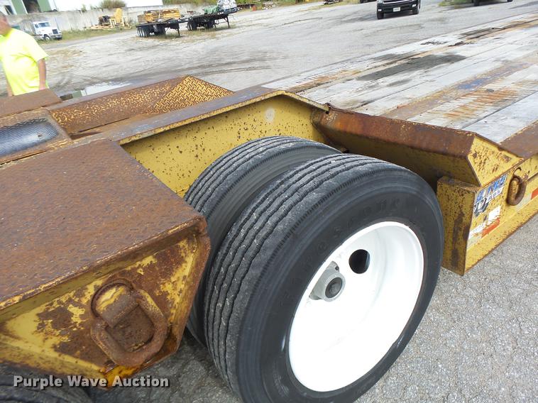 image for item DB1444 1999 Eager Beaver 50GSL lowboy equipment trailer