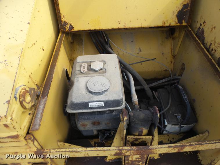 image for item DB1444 1999 Eager Beaver 50GSL lowboy equipment trailer