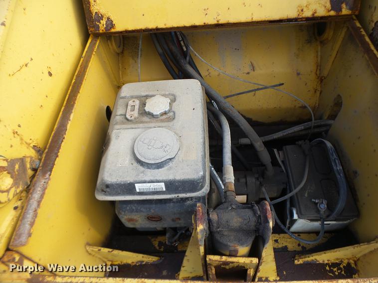 image for item DB1444 1999 Eager Beaver 50GSL lowboy equipment trailer