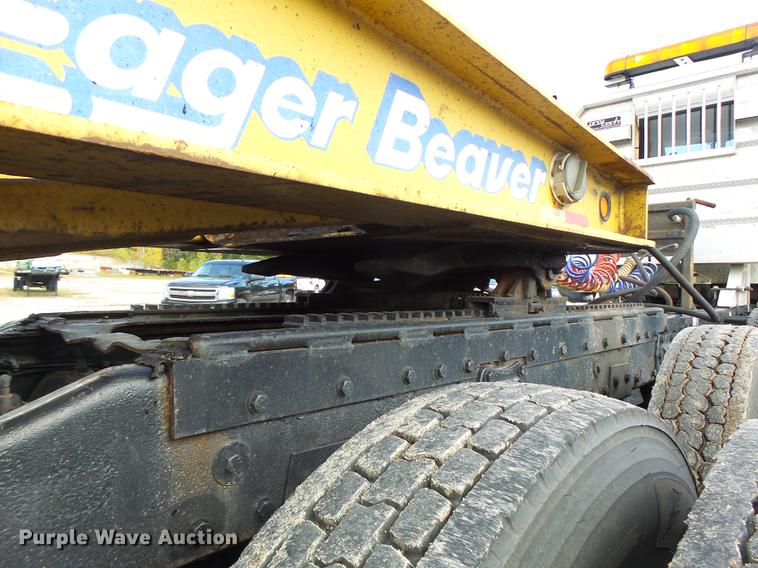image for item DB1444 1999 Eager Beaver 50GSL lowboy equipment trailer