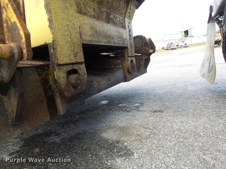 image for item DB1444 1999 Eager Beaver 50GSL lowboy equipment trailer