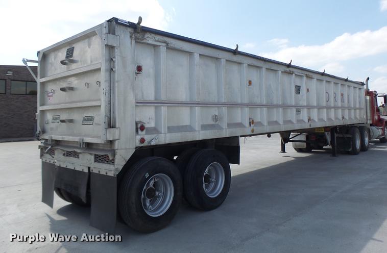 image for item DB1461 1992 East live bottom walking floor trailer