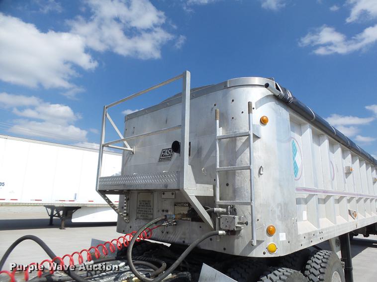 image for item DB1461 1992 East live bottom walking floor trailer