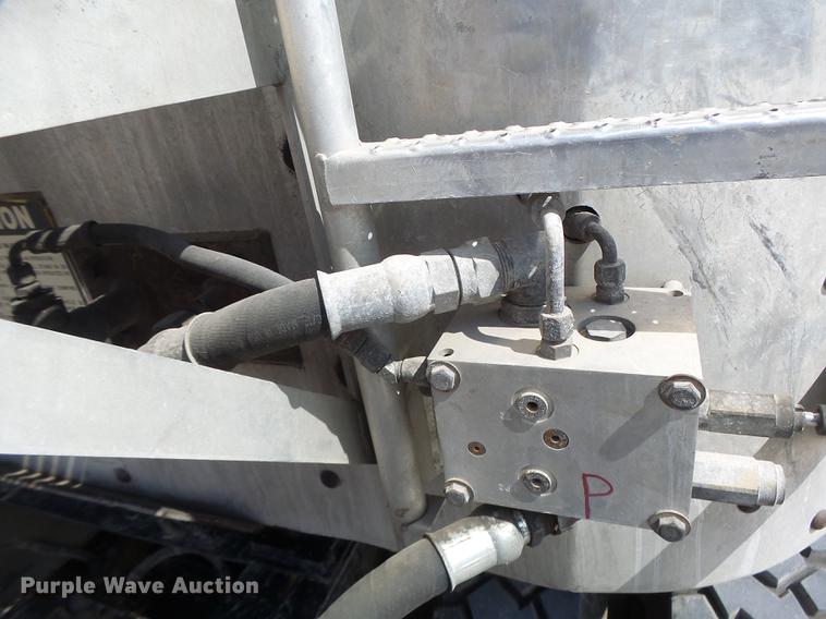 image for item DB1461 1992 East live bottom walking floor trailer