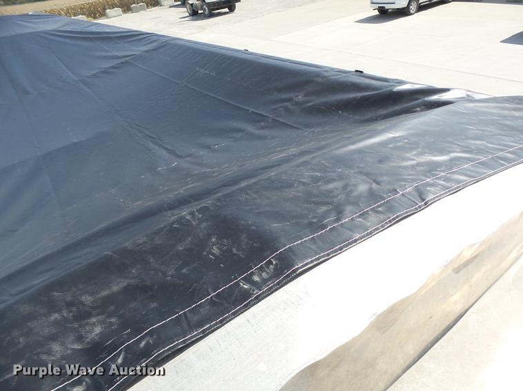 image for item DB1461 1992 East live bottom walking floor trailer