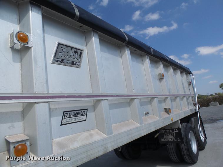 image for item DB1461 1992 East live bottom walking floor trailer
