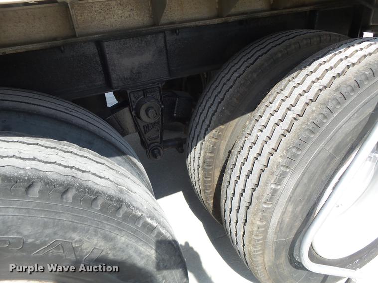 image for item DB1461 1992 East live bottom walking floor trailer