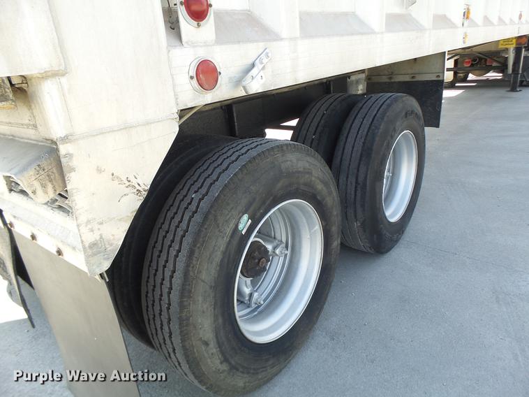 image for item DB1461 1992 East live bottom walking floor trailer