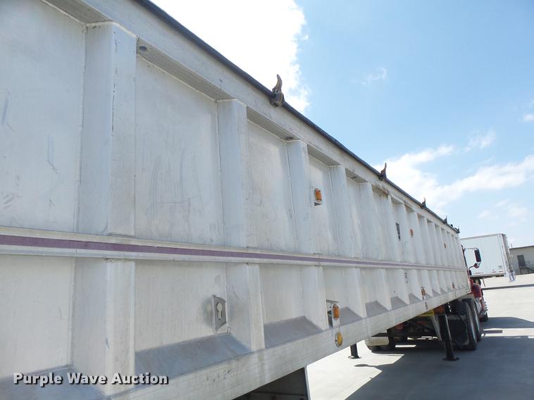 image for item DB1461 1992 East live bottom walking floor trailer
