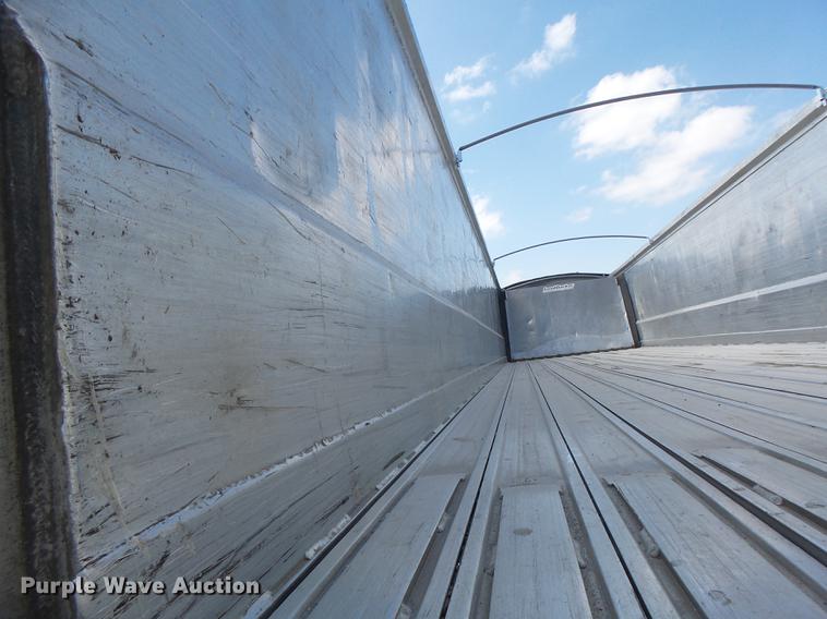 image for item DB1461 1992 East live bottom walking floor trailer