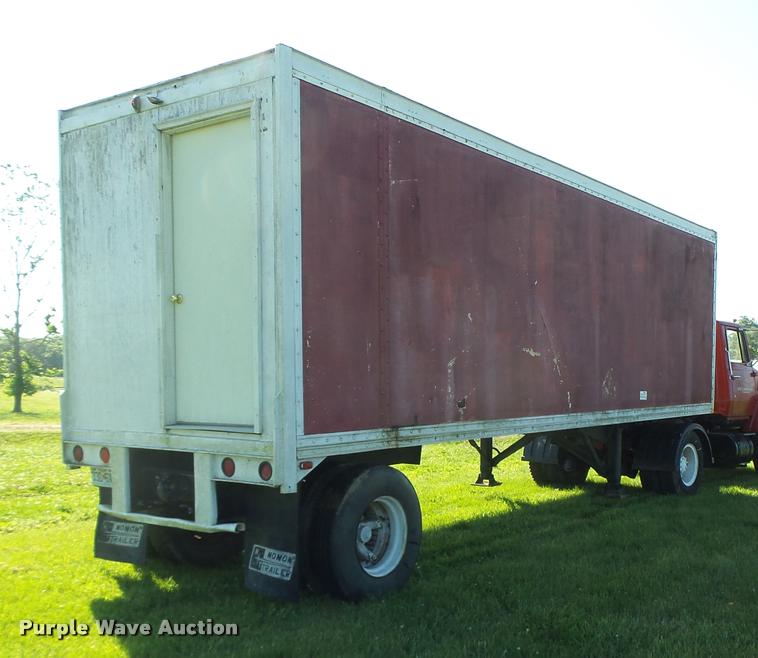 image for item DB5762 1982 Evans Monon FA70DBL dry van trailer