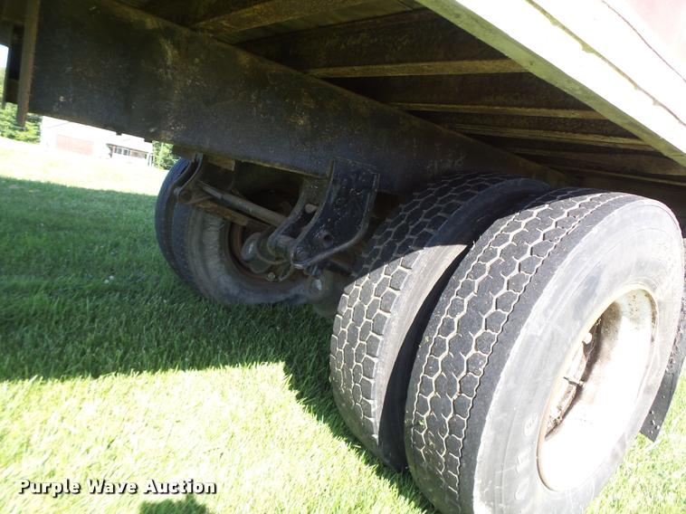 image for item DB5762 1982 Evans Monon FA70DBL dry van trailer