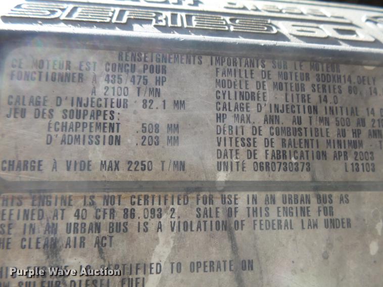 image for item DC3855 2004 Freightliner Columbia semi truck