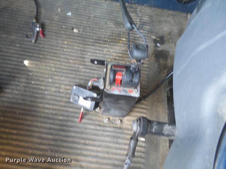 image for item DC3855 2004 Freightliner Columbia semi truck