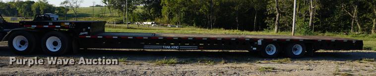 image for item DC5287 2004 Trail King TK70HT482 equipment trailer