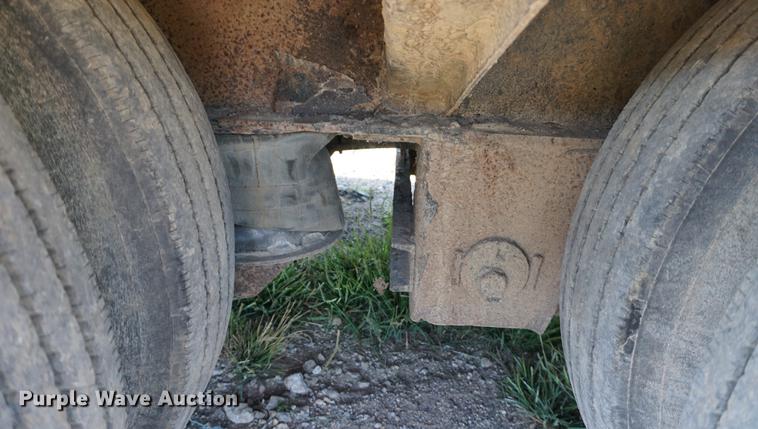 image for item DC5287 2004 Trail King TK70HT482 equipment trailer