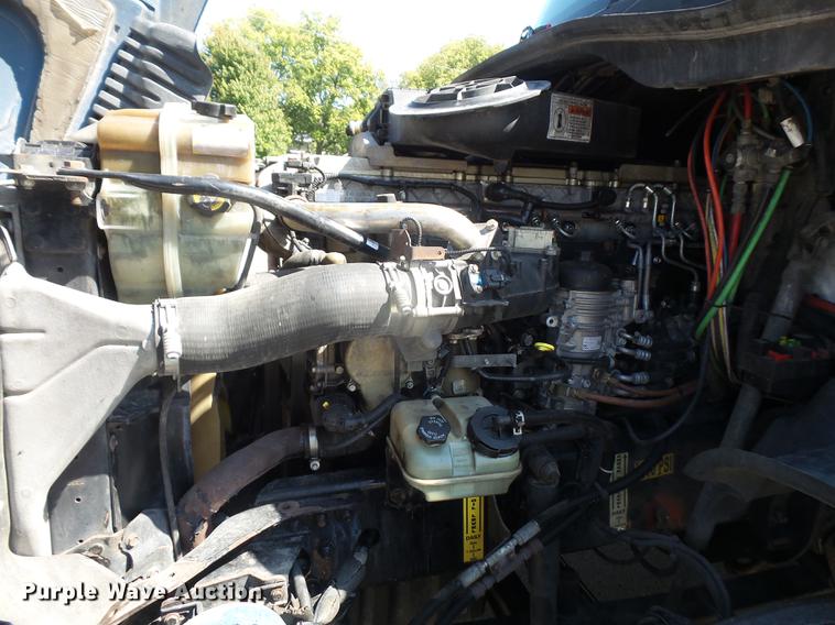 image for item DC5289 2009 Freightliner Cascadia semi truck