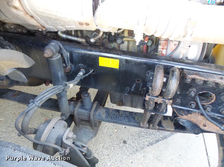 image for item DC5289 2009 Freightliner Cascadia semi truck