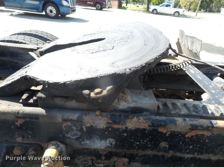 image for item DC5290 2001 Western Star 4964FX semi truck