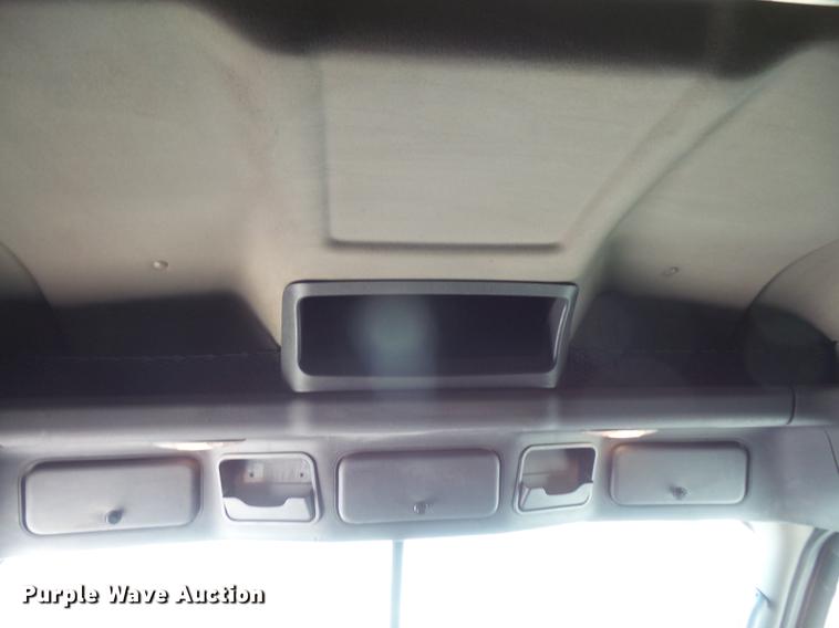 image for item DC5291 2011 Freightliner Cascadia semi truck