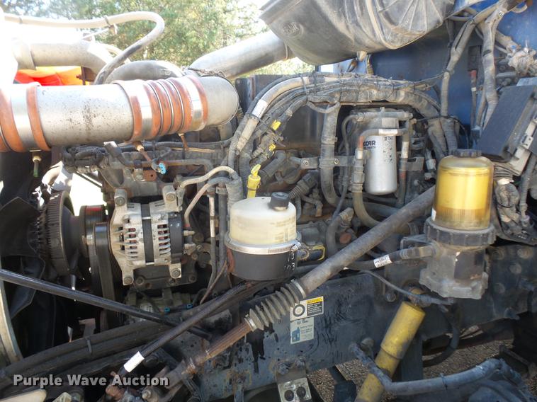 image for item DC5303 2012 Peterbilt 386 semi truck