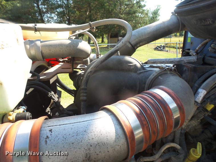 image for item DC5303 2012 Peterbilt 386 semi truck