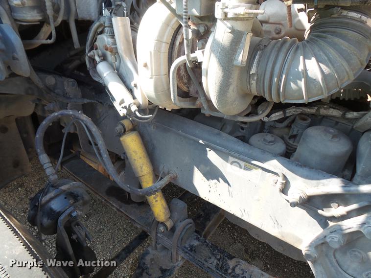 image for item DC5303 2012 Peterbilt 386 semi truck