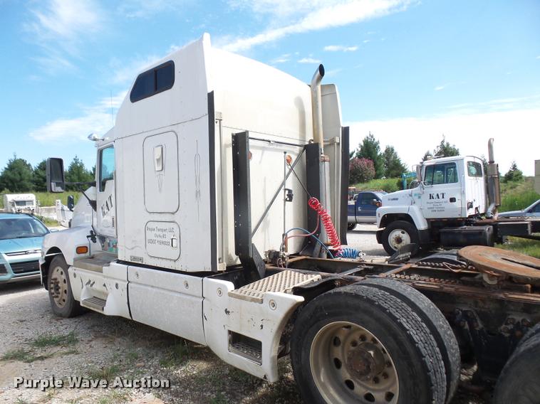 image for item DC5406 1996 Kenworth T600 semi truck