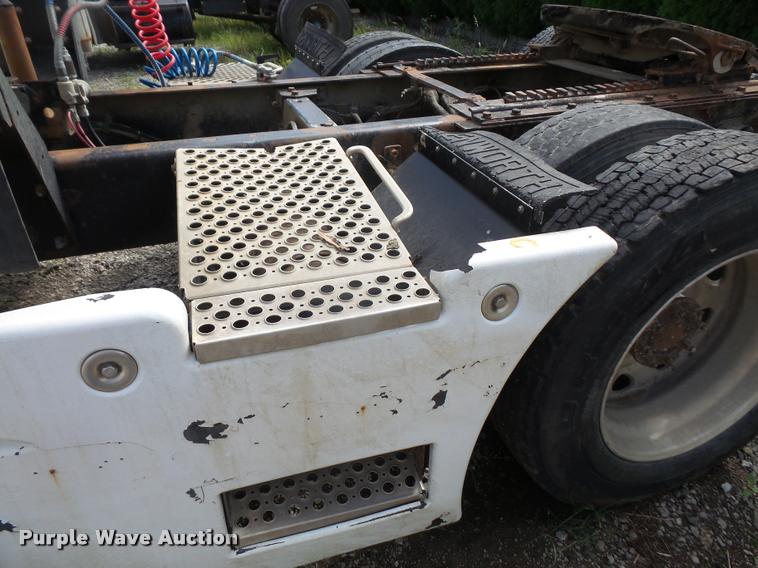 image for item DC5406 1996 Kenworth T600 semi truck