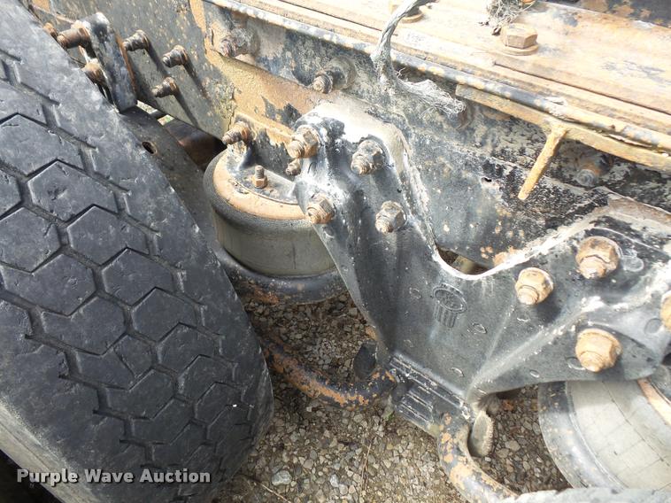 image for item DC5406 1996 Kenworth T600 semi truck