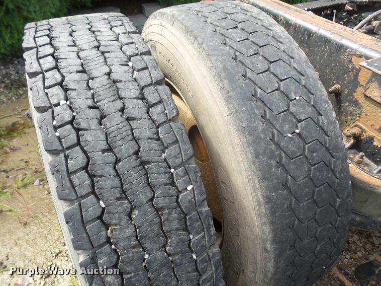 image for item DC5406 1996 Kenworth T600 semi truck