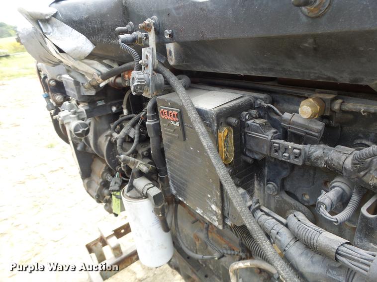 image for item DF9390 1999 Cummins N14 engine