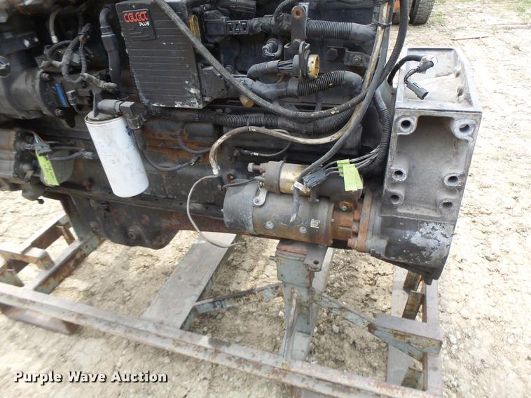 image for item DF9390 1999 Cummins N14 engine