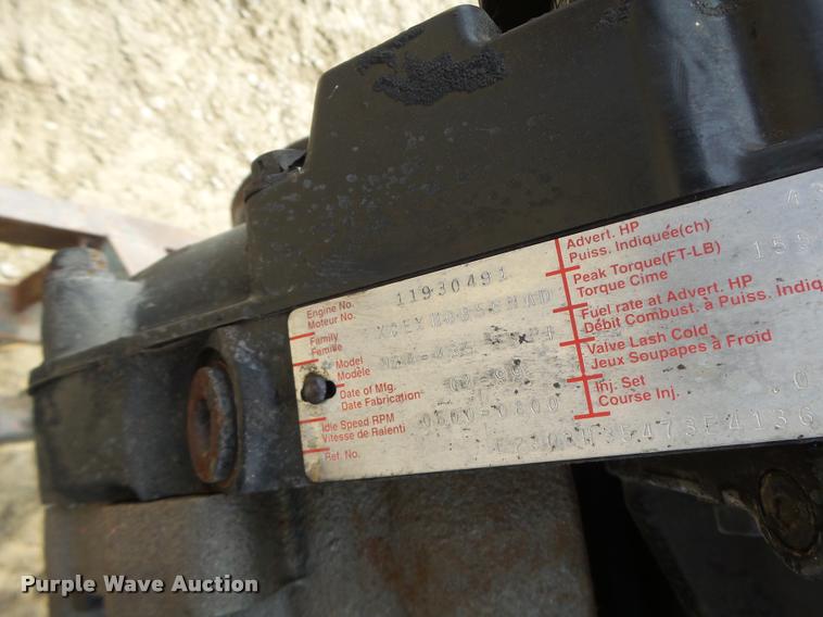 image for item DF9390 1999 Cummins N14 engine