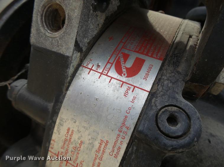 image for item DF9390 1999 Cummins N14 engine