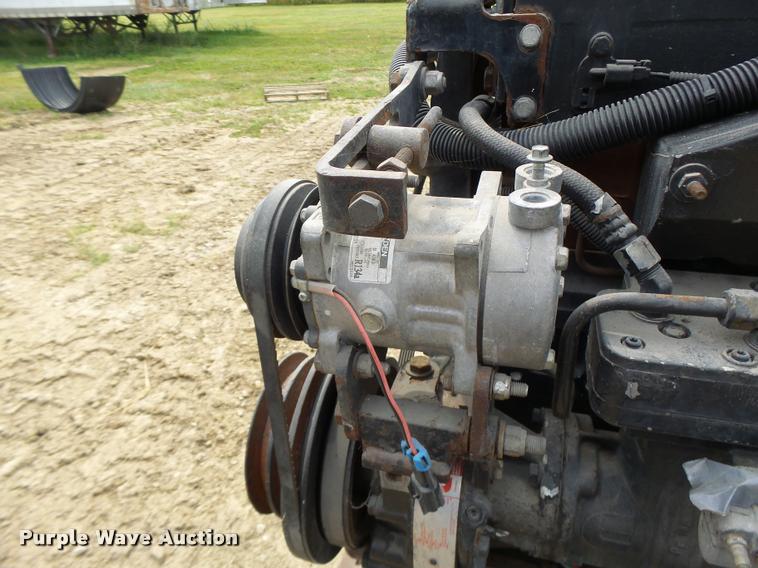 image for item DF9390 1999 Cummins N14 engine