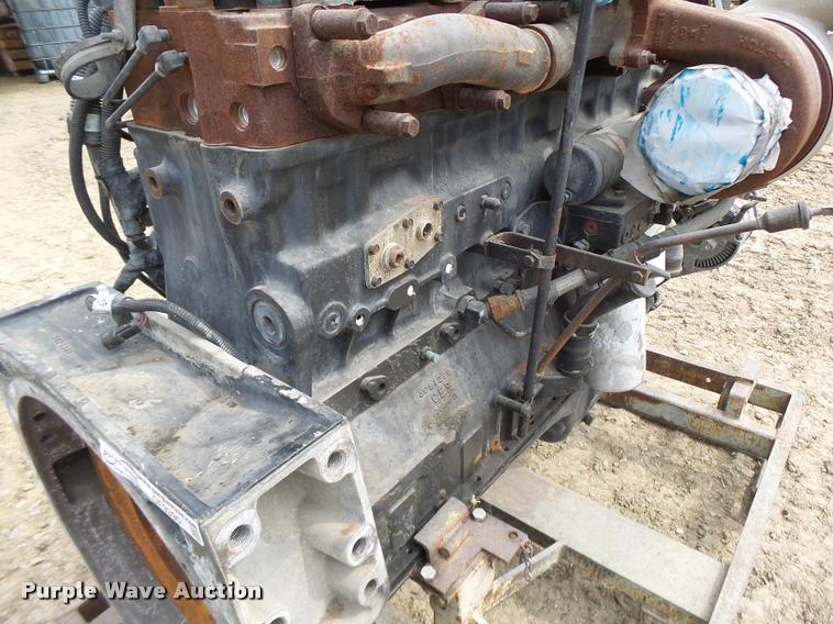 image for item DF9390 1999 Cummins N14 engine