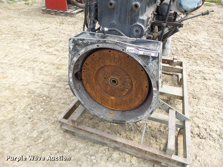 image for item DF9390 1999 Cummins N14 engine