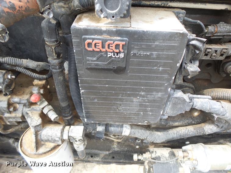 image for item DF9391 1998 Cummins N14 engine