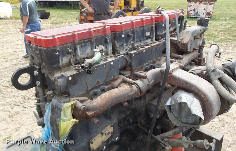 image for item DF9391 1998 Cummins N14 engine