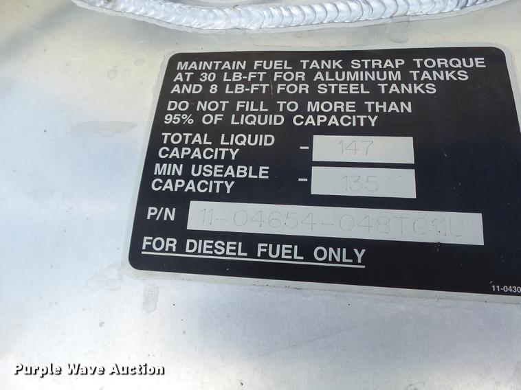 image for item DF9428 2003 aluminum fuel tank