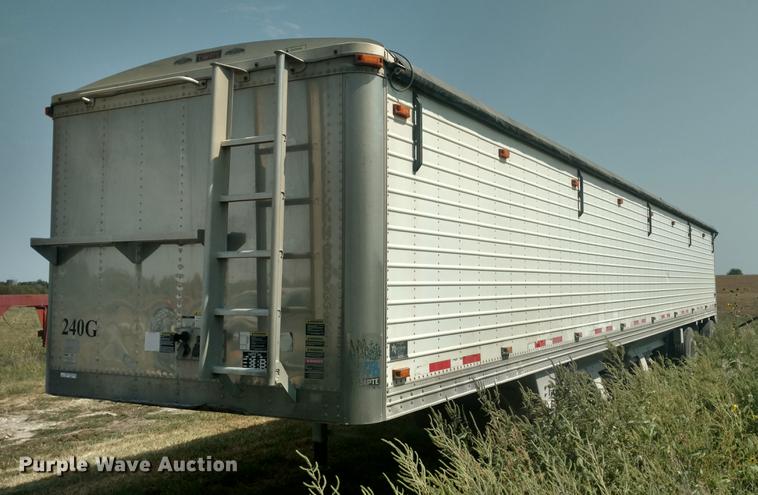 image for item DI9866 2007 Timpte Super Hopper double hopper bottom grain trailer