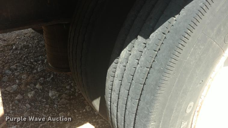 image for item DI9869 1999 Transcraft DTL2000 Super-Beam drop deck trailer