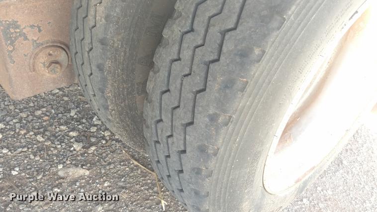 image for item DI9869 1999 Transcraft DTL2000 Super-Beam drop deck trailer