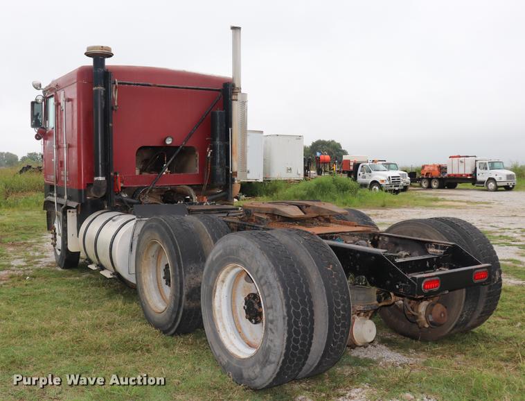 image for item DQ9445 1980 Kenworth semi truck