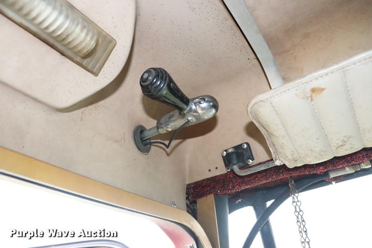 image for item DQ9445 1980 Kenworth semi truck