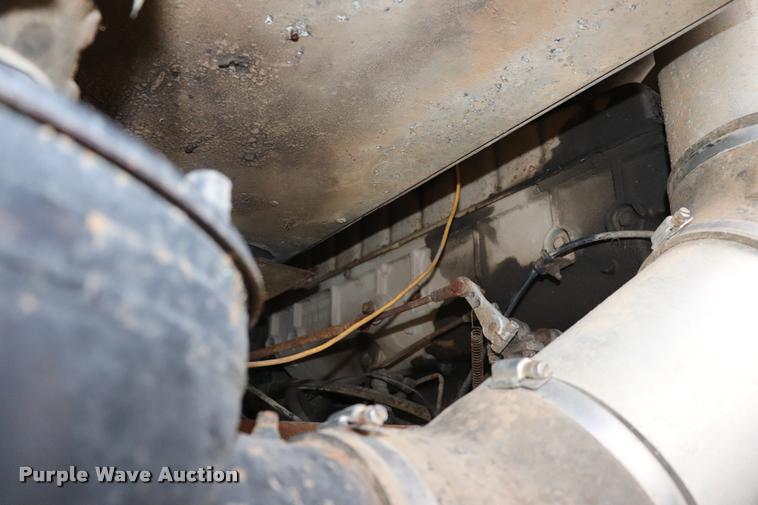 image for item DQ9445 1980 Kenworth semi truck