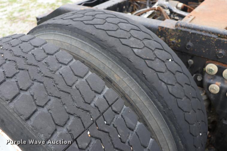 image for item DQ9445 1980 Kenworth semi truck